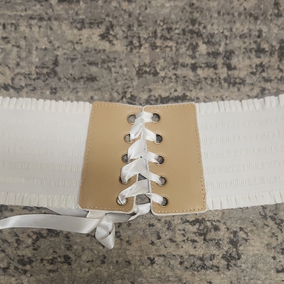 Chic Lace-Up Corset Belt One Size - Picture 4 of 4